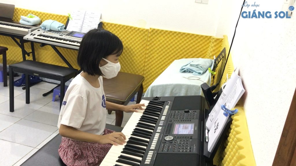 Dạy Đàn Organ Quận 12 || Chú Cừu Nhỏ Của Marry, lớp học đàn organ quận 12, trung tâm dạy đàn organ quận 12, học đàn organ ở đâu tại quận 12