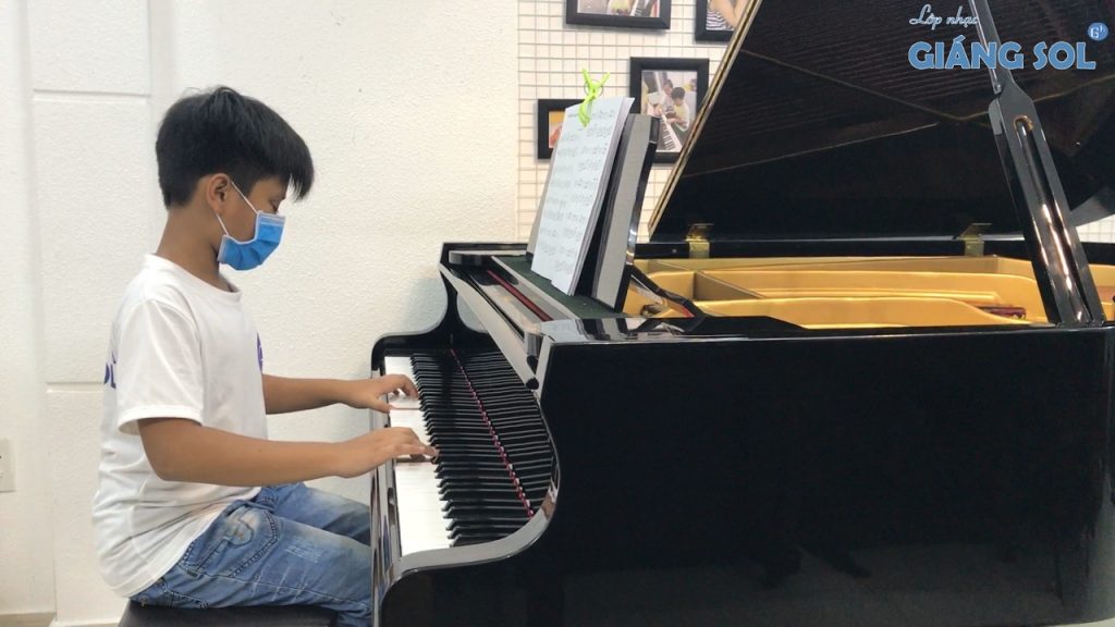 Dạy Đàn Piano Quận 12 || Tôi Thấy Hoa Vàng Trên Cỏ Xanh, trung tâm dạy đàn piano quận 12, lớp học đàn piano quận 12, học đàn piano ở đâu tại quận 12