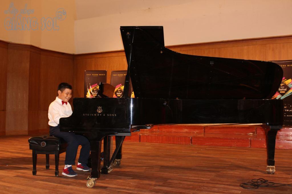 dạy piano quận 12