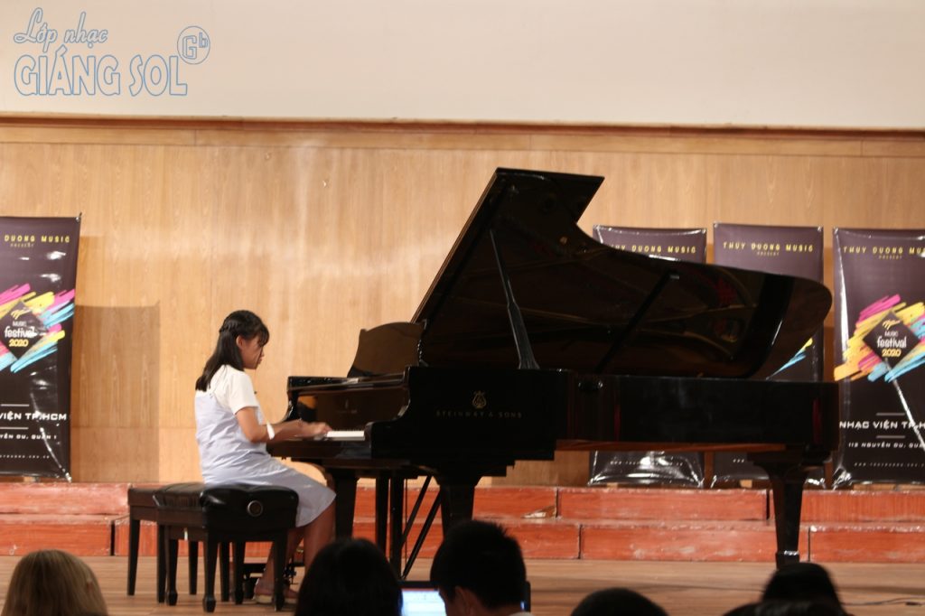 Lớp dạy đnà Piano Quận 12, trung tâm âm nhạc Quận 12