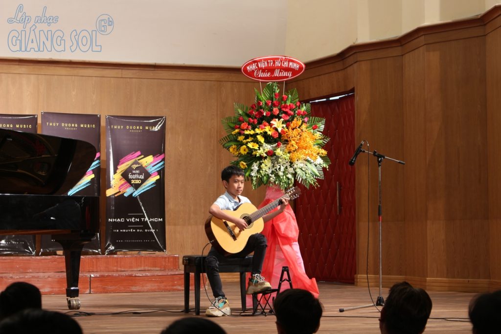 dạy đàn Guitar Quận12