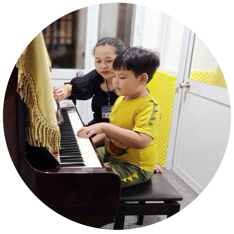 dạy đàn piano quận 12, lớp học đàn piano quận 12, trung tâm dạy đàn piano quận 12
